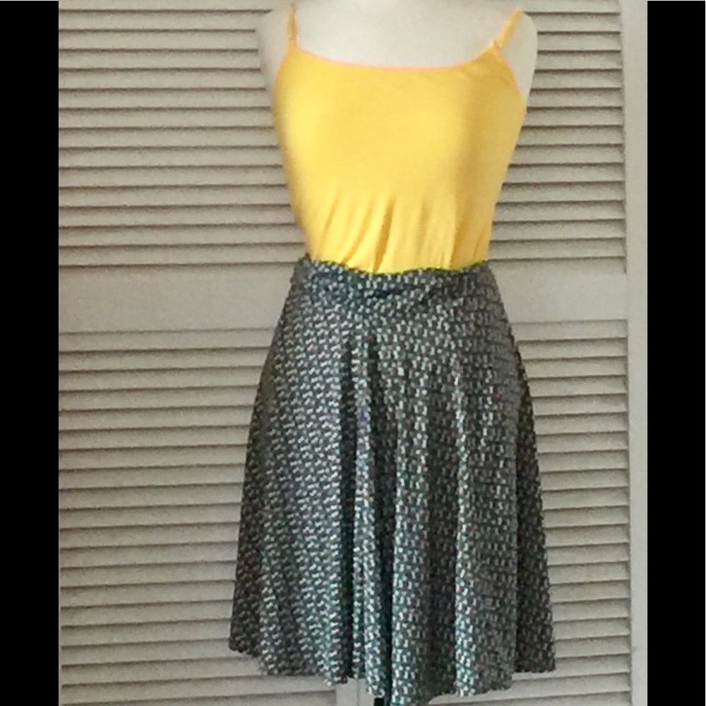 ๐ดSOLD๐ดMax Studio Little Polka Dot Skirt - Picture 4 of 6
